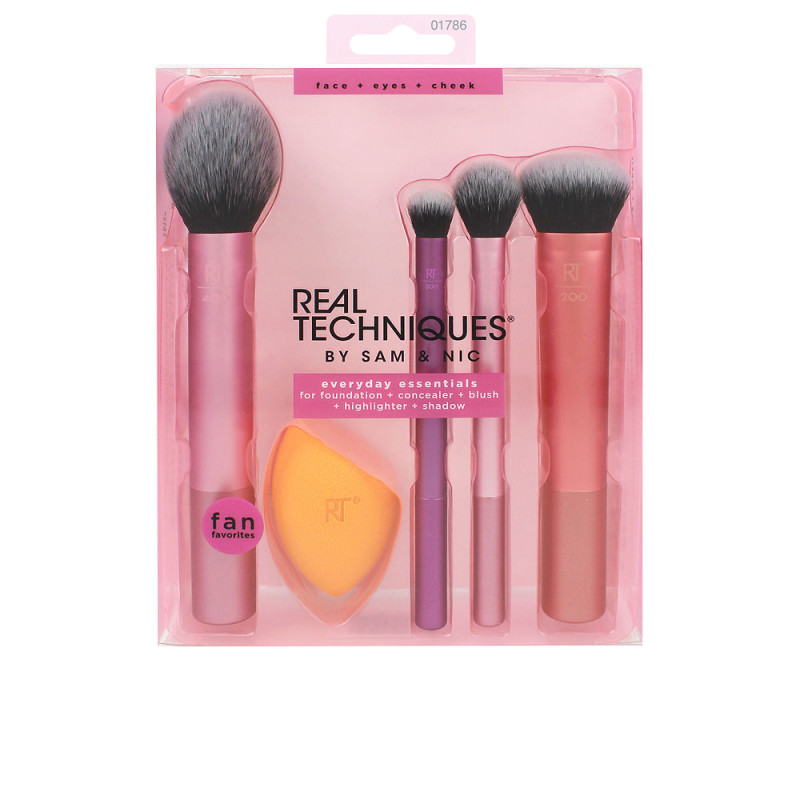 MAKEUP MUST HAVES coffret 5 pz