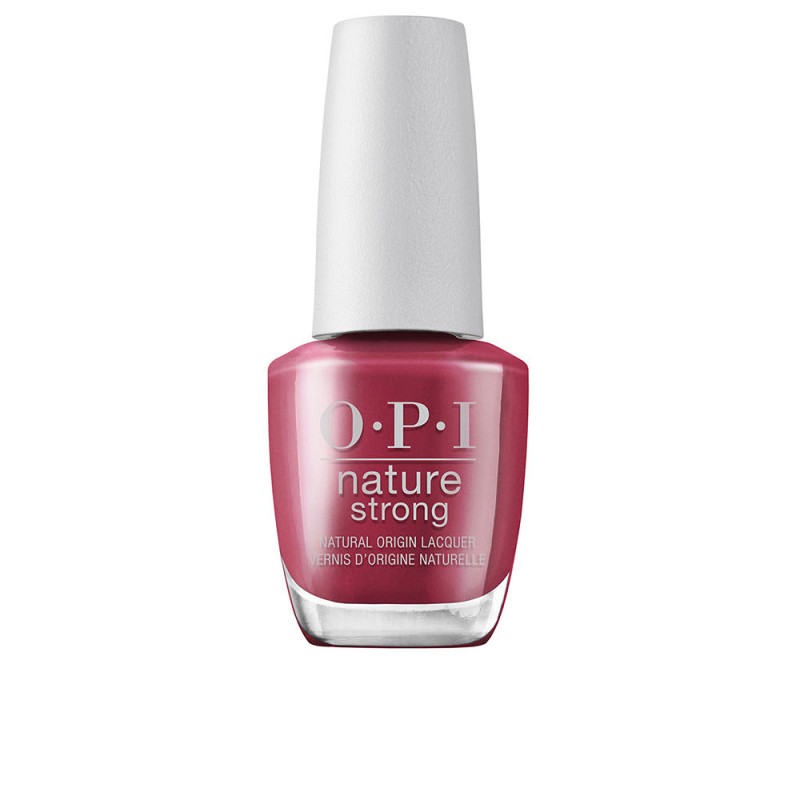 NATURE STRONG nail lacquer Give a Garnet