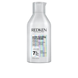 Le shampoing sans sulfate ACIDIC COLOR GLOSS sublime l'éclat de votre couleur 300 ml