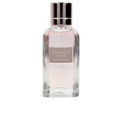 FIRST INSTINCT WOMAN eau de parfum vaporisateur 30 ml